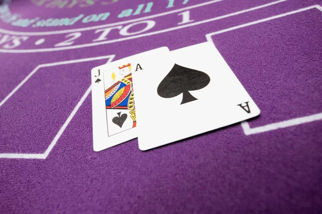 Cuộc phỏng vấn độc quyền của Chipy với Junior Goncalves - Trưởng phòng sản phẩm tại Caleta Gaming