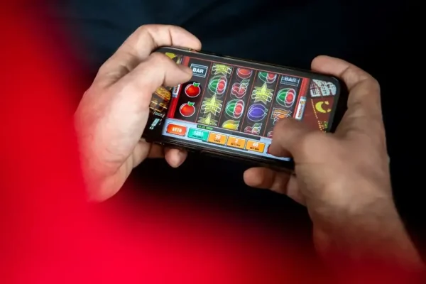 Blackjack 6 có 5: Bạn nên chơi hay chuyển sang trò chơi khác?